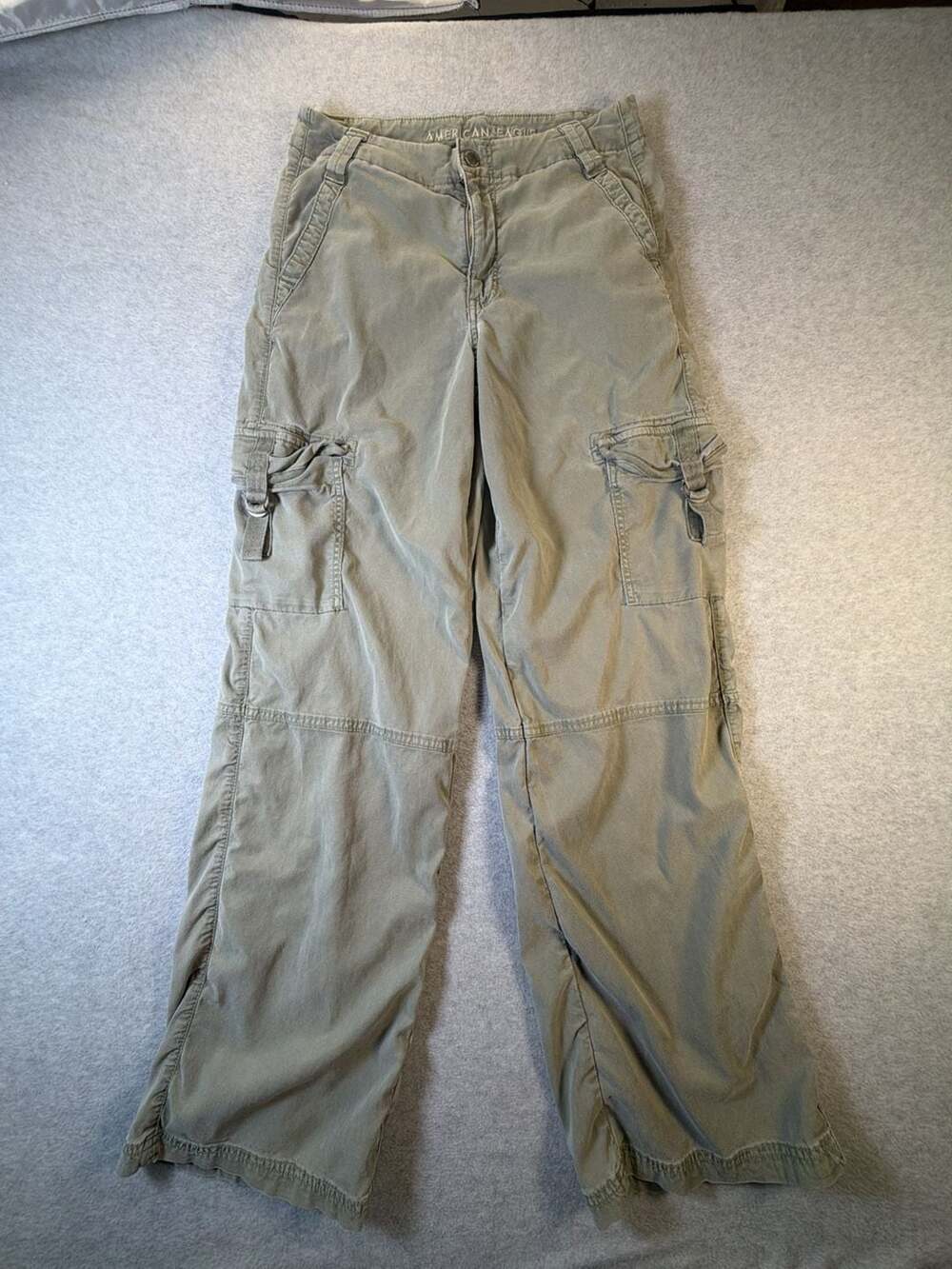 American Eagle Stretch Green Cargo Pants